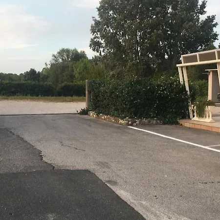 Trieste Отель